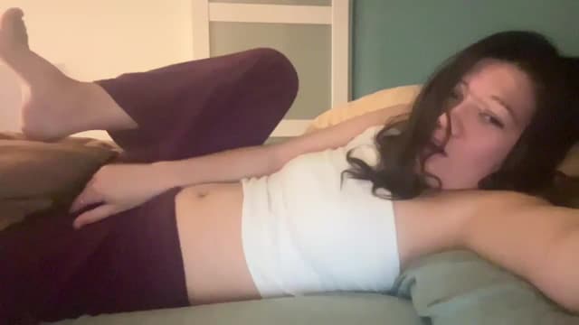 Gallery image thumbnail from imava's myfreecams stream on, 05/18/2025, 08:28 image 11 of 20