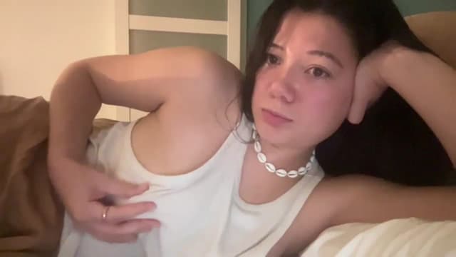 Gallery image thumbnail from imava's myfreecams stream on, 06/09/2025, 10:01 image 13 of 20