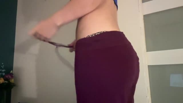 Gallery image thumbnail from imava's myfreecams stream on, 06/13/2025, 12:06 image 10 of 20
