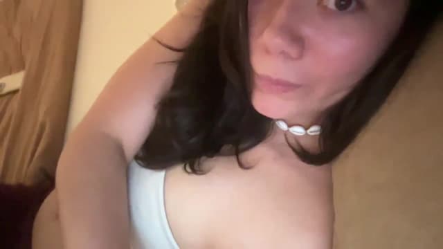 Gallery image thumbnail from imava's myfreecams stream on, 06/15/2025, 09:08 image 11 of 20