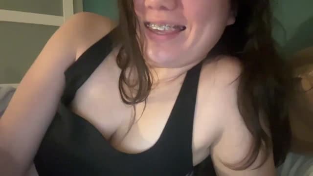 Gallery image thumbnail from imava's myfreecams stream on, 07/08/2025, 22:09 image 8 of 20
