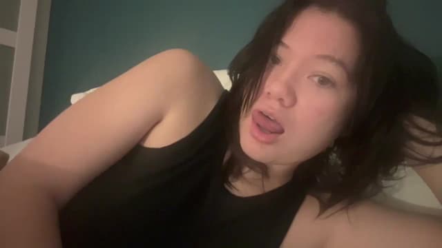 Gallery image thumbnail from imava's myfreecams stream on, 11/26/2025, 22:30 image 14 of 20