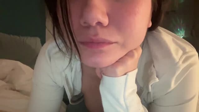 Gallery image thumbnail from imava's myfreecams stream on, 12/24/2025, 08:20 image 20 of 20