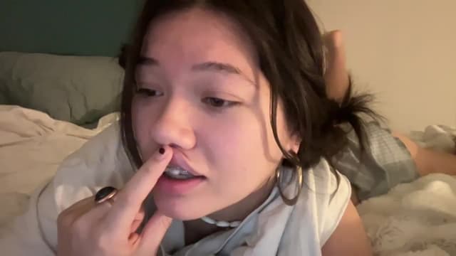 Gallery image thumbnail from imava's myfreecams stream on, 01/09/2026, 22:12 image 2 of 20