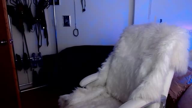 Gallery image thumbnail from indie's myfreecams stream on, 12/23/2024, 13:09 image 11 of 20