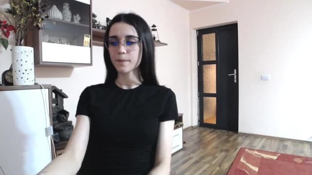 Gallery image thumbnail from kllLr's myfreecams stream on, 12/31/2024, 21:43 image 3 of 20