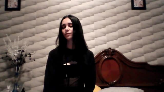 Gallery image thumbnail from kllLr's myfreecams stream on, 01/04/2025, 19:24 image 15 of 20