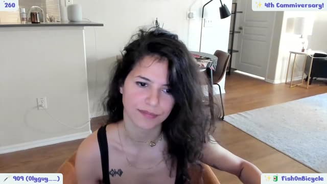 Gallery image thumbnail from litty's myfreecams stream on, 11/23/2023, 24:16 image 6 of 20