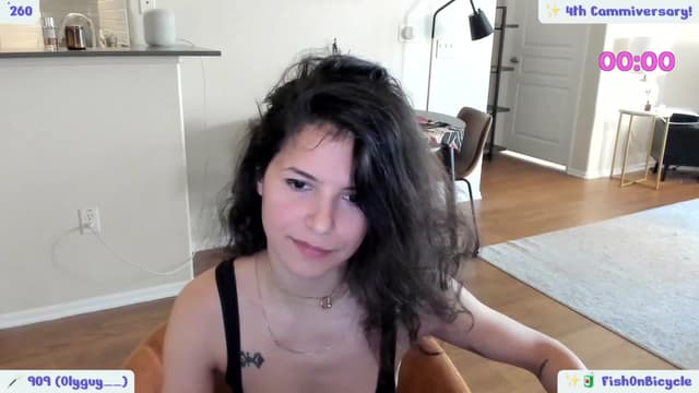 Gallery image thumbnail from litty's myfreecams stream on, 11/23/2023, 24:16 image 1 of 20