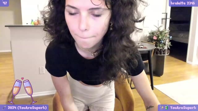 Gallery image thumbnail from litty's myfreecams stream on, 01/01/2024, 03:39 image 10 of 20