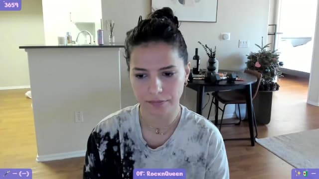Gallery image thumbnail from litty's myfreecams stream on, 01/03/2024, 24:11 image 5 of 20
