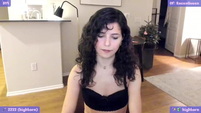 Gallery image thumbnail from litty's myfreecams stream on, 01/04/2024, 07:02 image 8 of 20