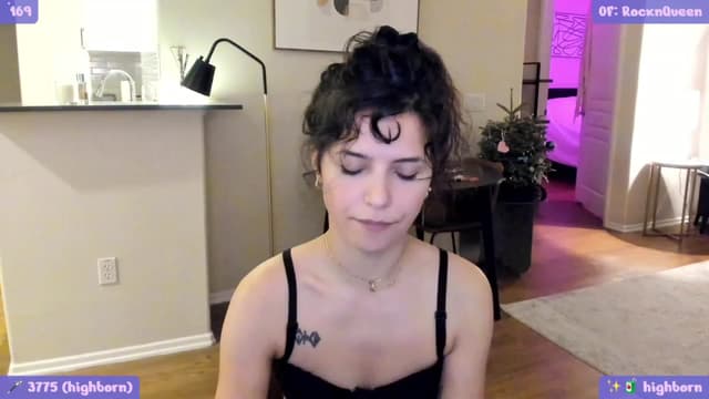 Gallery image thumbnail from litty's myfreecams stream on, 01/04/2024, 08:24 image 16 of 20