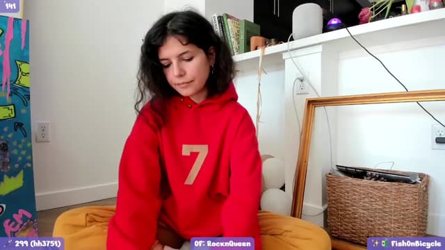 Gallery image thumbnail from litty's myfreecams stream on, 02/14/2024, 24:02 image 11 of 20