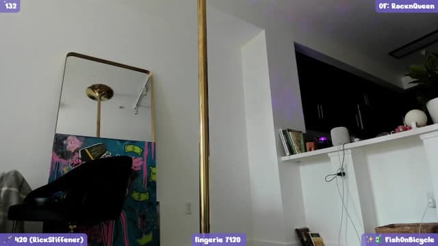 Gallery image thumbnail from litty's myfreecams stream on, 02/17/2024, 23:21 image 17 of 20