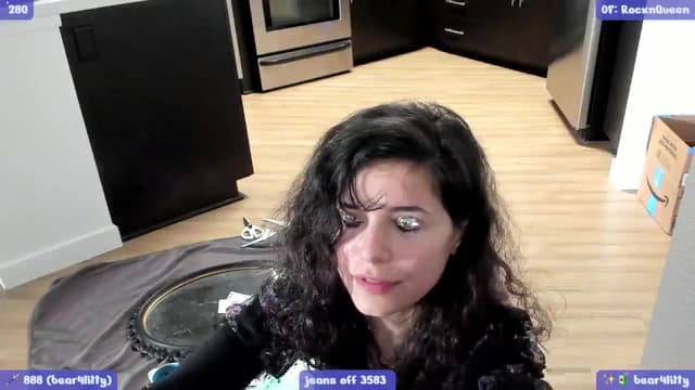 Gallery image thumbnail from litty's myfreecams stream on, 03/08/2024, 24:32 image 17 of 20