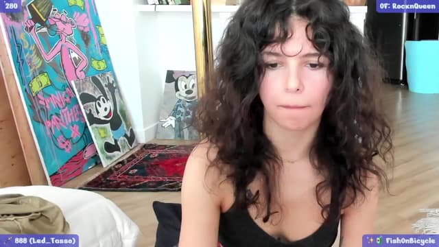 Gallery image thumbnail from litty's myfreecams stream on, 03/11/2024, 24:03 image 7 of 20