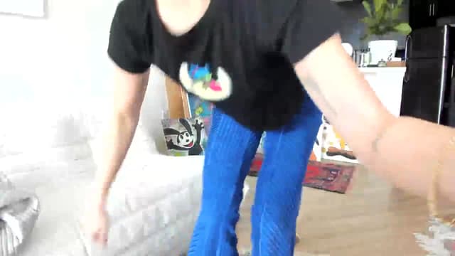 Gallery image thumbnail from litty's myfreecams stream on, 03/12/2024, 23:19 image 9 of 20