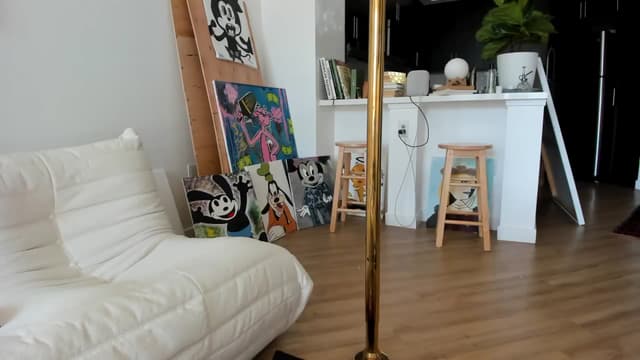 Gallery image thumbnail from litty's myfreecams stream on, 03/16/2024, 23:49 image 10 of 20