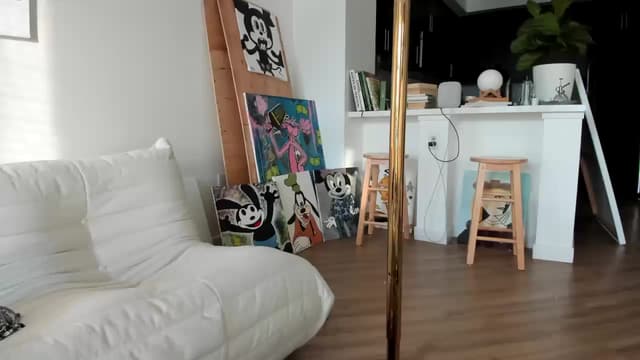 Gallery image thumbnail from litty's myfreecams stream on, 03/17/2024, 01:30 image 17 of 20