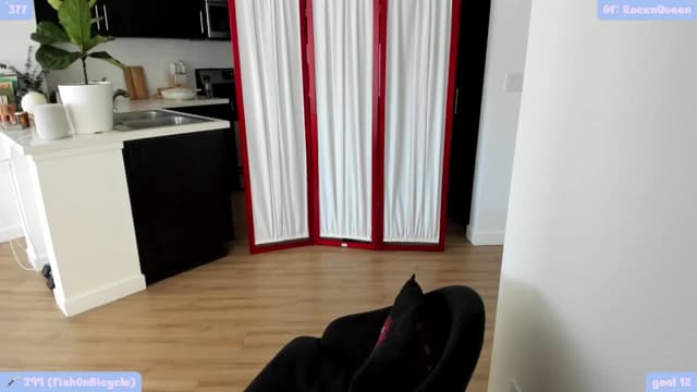 Gallery image thumbnail from litty's myfreecams stream on, 04/17/2024, 24:36 image 2 of 20