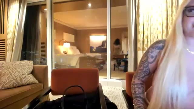 Gallery image thumbnail from litty's myfreecams stream on, 05/21/2024, 08:45 image 14 of 20