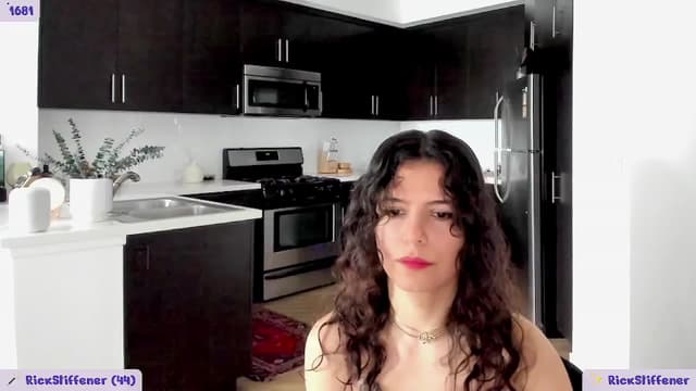 Gallery image thumbnail from litty's myfreecams stream on, 06/02/2024, 24:10 image 2 of 20