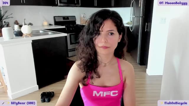 Gallery image thumbnail from litty's myfreecams stream on, 06/08/2024, 01:05 image 9 of 20