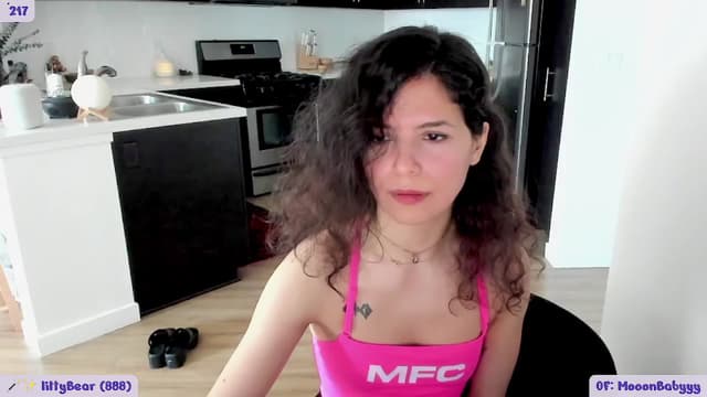 Gallery image thumbnail from litty's myfreecams stream on, 06/08/2024, 01:05 image 7 of 20
