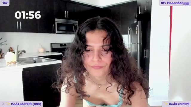 Gallery image thumbnail from litty's myfreecams stream on, 06/09/2024, 24:51 image 18 of 20