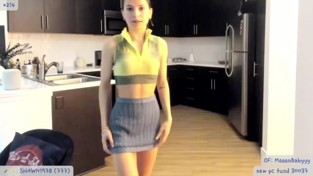Gallery image thumbnail from litty's myfreecams stream on, 06/18/2024, 04:43 image 11 of 20