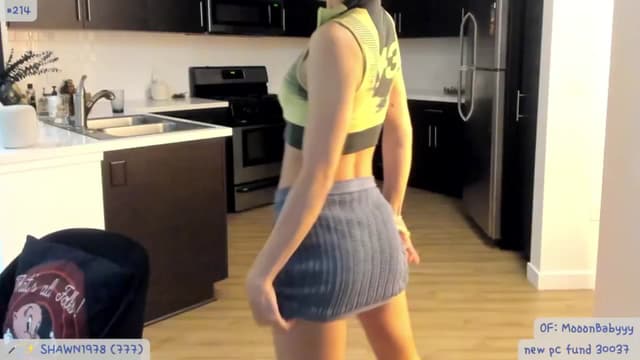 Gallery image thumbnail from litty's myfreecams stream on, 06/18/2024, 04:43 image 15 of 20