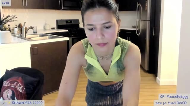 Gallery image thumbnail from litty's myfreecams stream on, 06/18/2024, 04:43 image 16 of 20