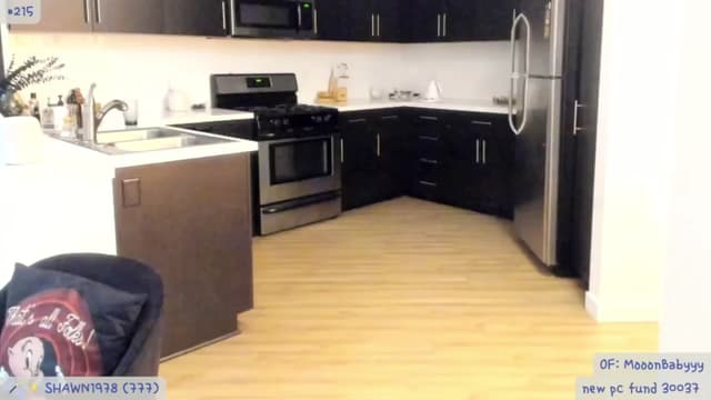 Gallery image thumbnail from litty's myfreecams stream on, 06/18/2024, 04:43 image 18 of 20