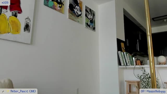 Gallery image thumbnail from litty's myfreecams stream on, 06/21/2024, 03:33 image 2 of 20