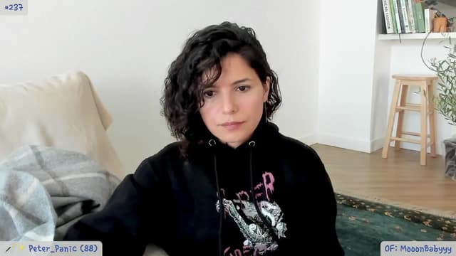 Gallery image thumbnail from litty's myfreecams stream on, 06/21/2024, 03:36 image 7 of 20