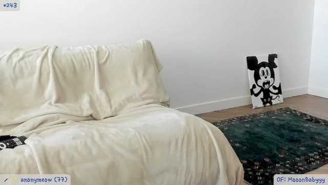 Gallery image thumbnail from litty's myfreecams stream on, 06/22/2024, 04:17 image 12 of 20