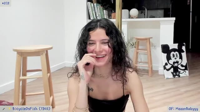 Gallery image thumbnail from litty's myfreecams stream on, 06/23/2024, 05:14 image 17 of 20
