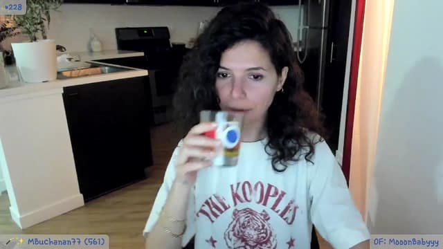 Gallery image thumbnail from litty's myfreecams stream on, 06/28/2024, 02:40 image 8 of 20
