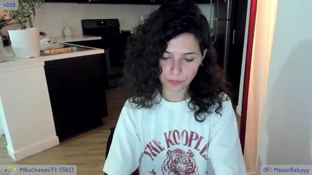 Gallery image thumbnail from litty's myfreecams stream on, 06/28/2024, 02:40 image 4 of 20