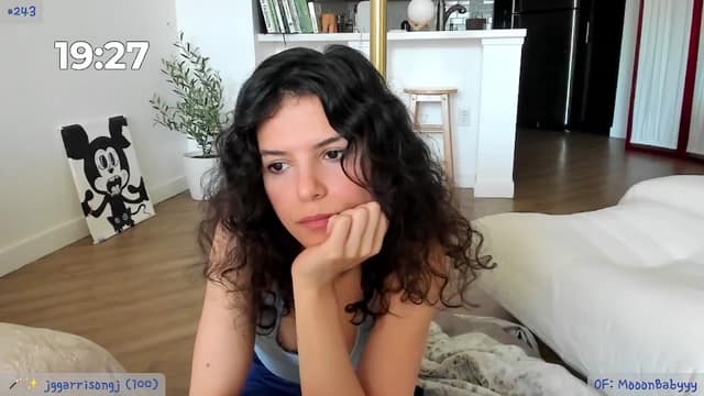 Gallery image thumbnail from litty's myfreecams stream on, 06/29/2024, 21:45 image 19 of 20