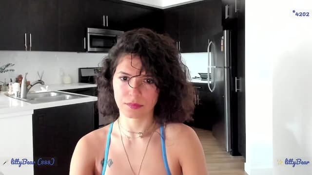 Gallery image thumbnail from litty's myfreecams stream on, 08/05/2024, 23:56 image 12 of 20