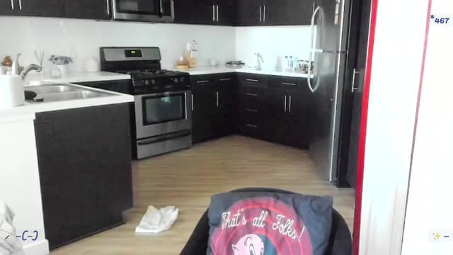 Gallery image thumbnail from litty's myfreecams stream on, 08/20/2024, 22:27 image 3 of 20