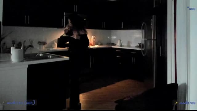 Gallery image thumbnail from litty's myfreecams stream on, 08/24/2024, 03:40 image 14 of 20