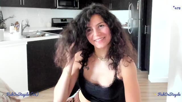 Gallery image thumbnail from litty's myfreecams stream on, 08/28/2024, 24:27 image 11 of 20