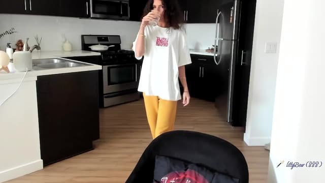 Gallery image thumbnail from litty's myfreecams stream on, 09/13/2024, 24:10 image 19 of 20