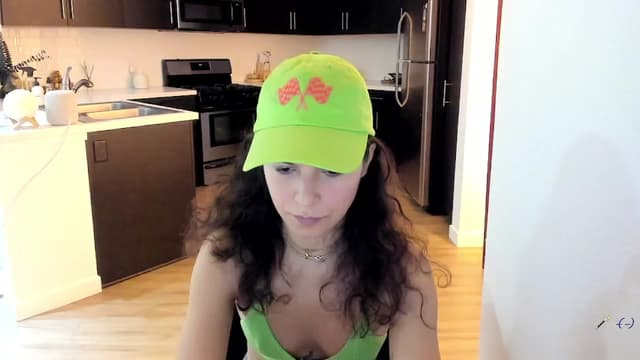 Gallery image thumbnail from litty's myfreecams stream on, 09/16/2024, 02:18 image 12 of 20