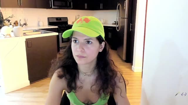 Gallery image thumbnail from litty's myfreecams stream on, 09/16/2024, 02:18 image 15 of 20
