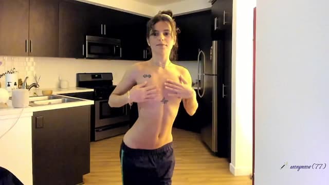 Gallery image thumbnail from litty's myfreecams stream on, 09/17/2024, 06:06 image 1 of 20
