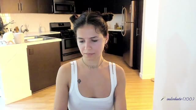 Gallery image thumbnail from litty's myfreecams stream on, 09/19/2024, 05:06 image 4 of 20